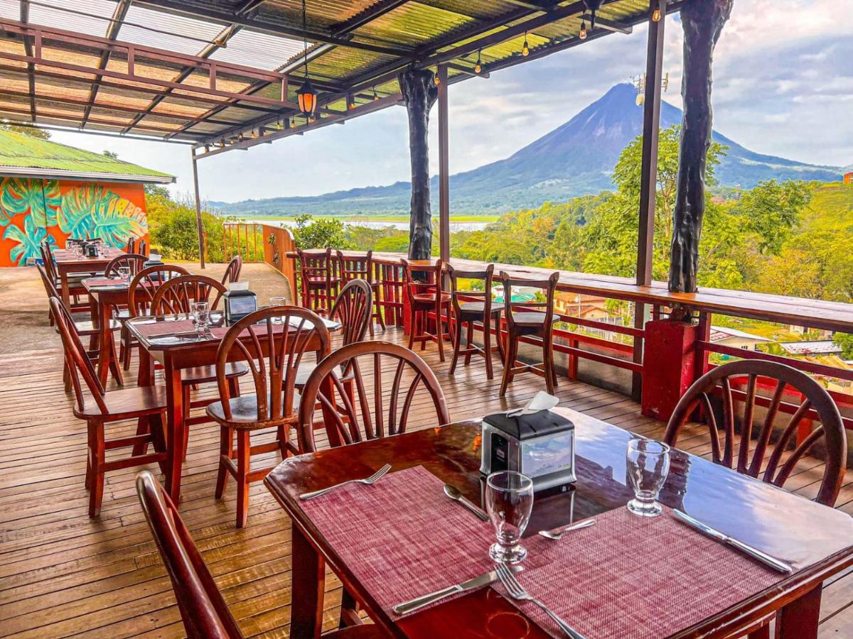 Chateau Arenal Hotel & Restaurante El Castillo Bagian luar foto