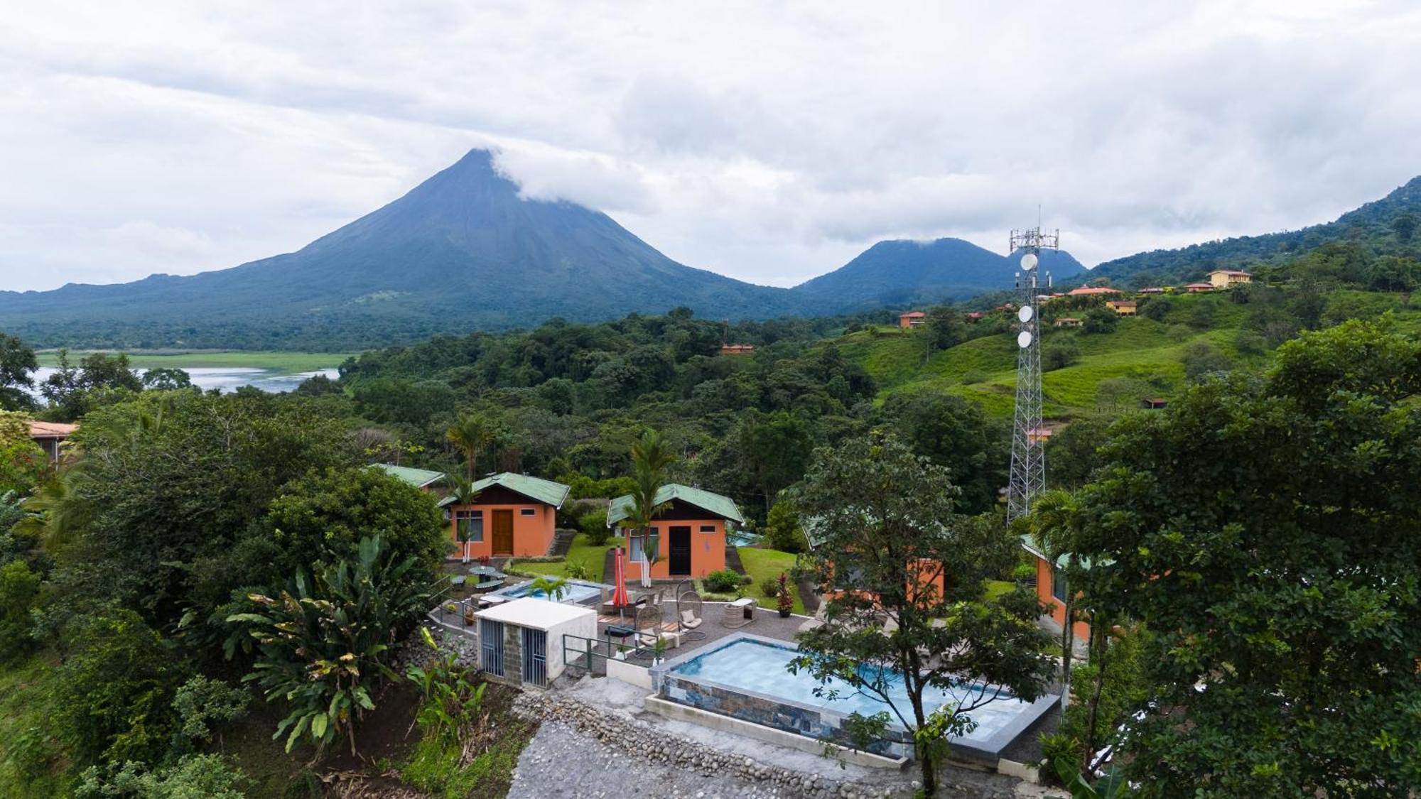 Chateau Arenal Hotel & Restaurante El Castillo Bagian luar foto